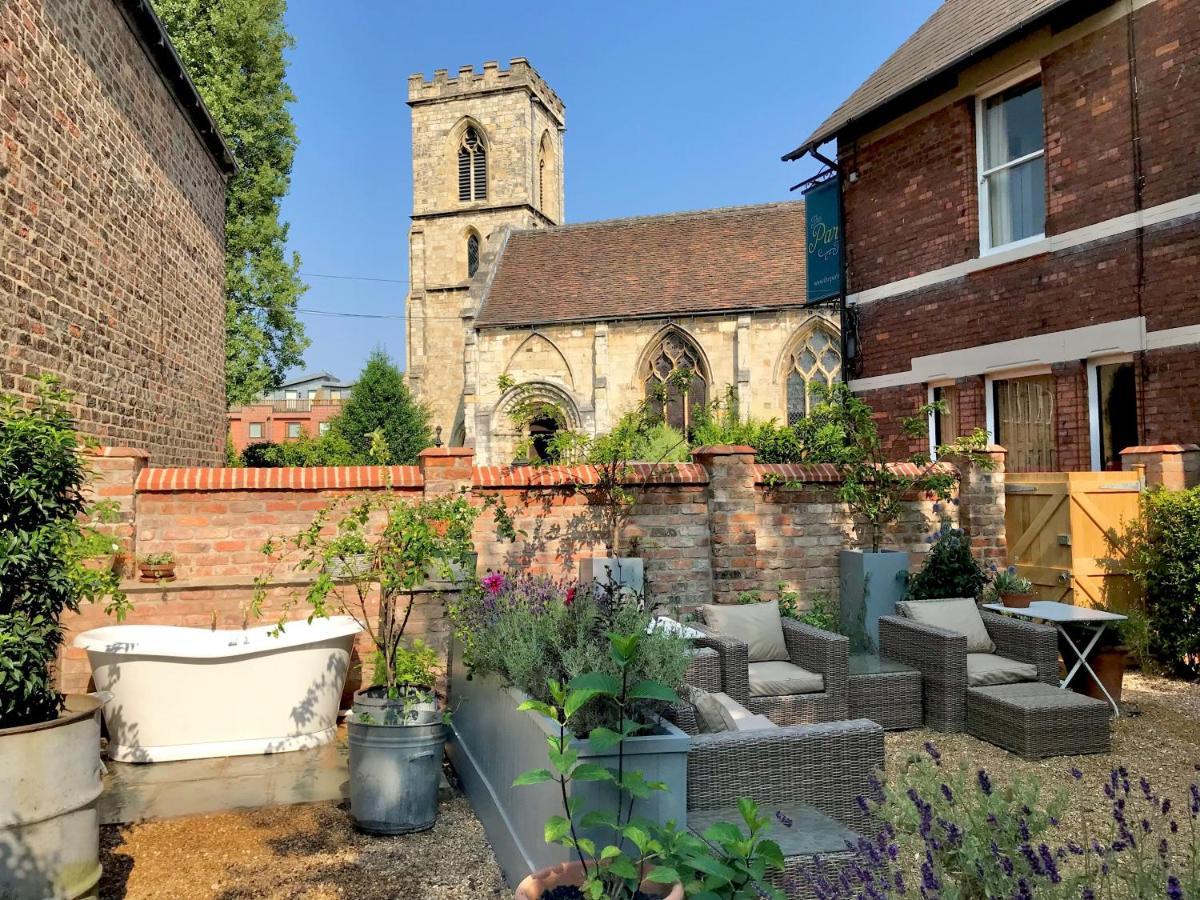 City Centre Luxury Holiday House With Outdoor Bath And Parking York Buitenkant foto